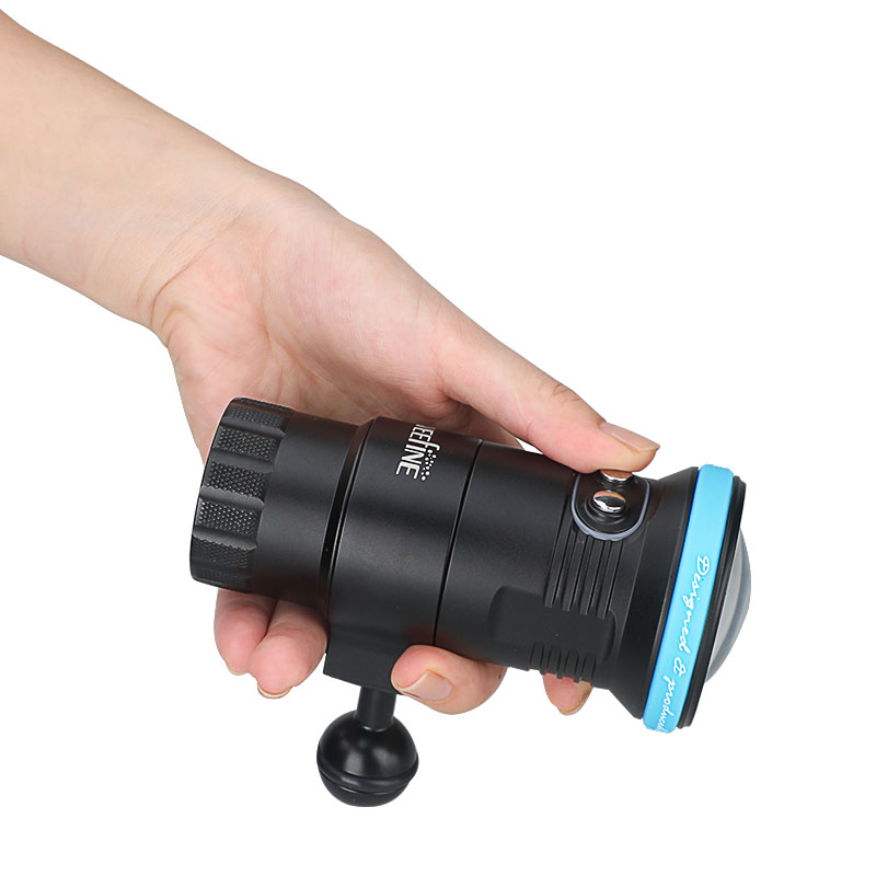 WEEFINE  SolarFlare 4500 WF102 - огляд і ціна Underwater Flashlight